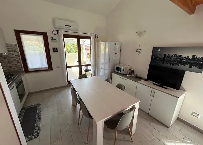 Casa Laura Nyaraló Costa Rei